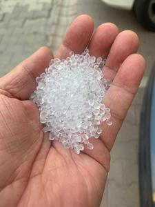 PICOLIN 316 VI IMPROVER 35 SSI, copolymère d'oléfine en granulés, améliorant l'indice de viscosité, additifs pour lubrifiants automobiles, multi-grades - Product Image 2