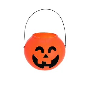 Cesto Personalizzato per Halloween con Accessori Festivi - Product Image 1