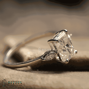 Bague de fiançailles de style 3 pierres avec diamants taille radiante et marquise pour femme - Product Image 2