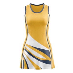Uniformes de netball en polyester unisexe sexy et élégant jupes de tennis conçues sur mesure OEM ensembles de robes pour femmes shorts vêtements de tennis netball - Product Image 6