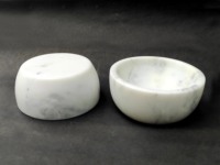 Bol rond en marbre blanc naturel poli Swastik Overseas pour ustensiles de cuisine, articles ménagers, utilisation en fête, style campagnard écologique