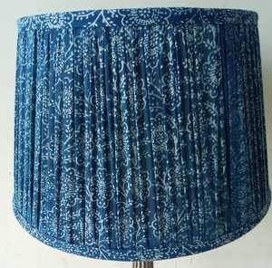 Lampadaires de table élégants en coton et lin de qualité supérieure, abat-jour en tissu doux, lueur chaleureuse et confortable pour la décoration de la maison et du bureau, dans des tailles et des couleurs personnalisées - Product Image 4