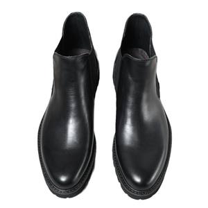 Botines Clásicos de Gamuza con Suela Antideslizante y Plantilla Acolchada para Mujer, Ideales para Oficina y Reuniones de Negocios - Product Image 4