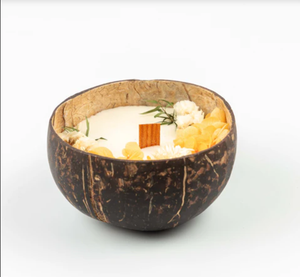 Vela de concha de coco de Navidad Vela de cera ecológica artesanal con aroma de vacaciones de lujo para decoración elegante del hogar Regalos de lujo - Product Image 1
