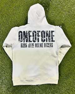 Sudadera con capucha de gran tamaño para hombre, logotipo bordado personalizado, tela de algodón pesado 100%, técnicas lavadas sólidas - Product Image 1