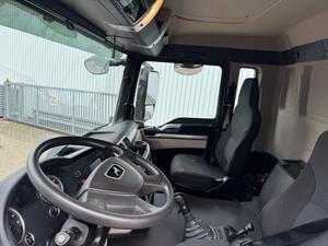 Camión Pesado MAN TGS 33.420 6x4 Euro 5 2021, Motor Diésel, Cámara Trasera, Dirección Izquierda 360, Capacidad 31-40T, Automático 30t - Product Image 3