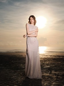 Vestido de mujer de alta calidad negro y Beige CLIO LACE EMB VESTIDO LARGO ropa de mujer relieve 64% algodón orgánico 36% poliéster Vietnam - Product Image 2