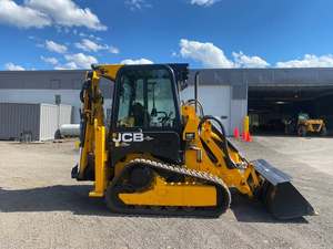 รถตักล้อยาง JCB 1CXT ขนาด 49 แรงม้า เครื่องยนต์ดีเซล รถตักตีนตะขาบขนาดกะทัดรัด รถขุดดิน เครื่องจักรก่อสร้าง |   รถตักแบคโฮขนาดกะทัดรัด - Product Image 2