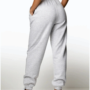 Ensemble de survêtements pour femmes conçu pour le confort Style et la polyvalence Parfait pour les modes de vie actifs - Product Image 5