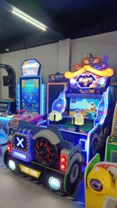 HGR Amusement HGR 66 rachat de billets à pièces le plus récent simulateur populaire Crazy Water 2 42 "LCD 2 joueurs tir à l'eau - Product Image 3