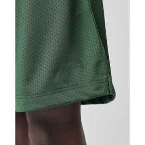 Vente à chaud de shorts décontractés à séchage rapide pour hommes avec logo personnalisé imprimé écologique de style de rue peigné solide maille respirante - Product Image 5