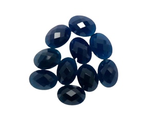 Vente en gros de cabochon ovale en iolite naturelle taillée en rose 6x8mm de qualité AAA bijoux en pierre calibrée par la chaleur IGI de bonne couleur - Product Image 2