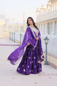 Violet Anarkali robe dupatta ensemble pour femmes et filles indien pakistanais mariage longue robe de soirée indien robe de mariage - Product Image 4
