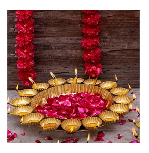 Urli Diya de Metal de estilo único, paquete de 3 con Latón para Decoración Interior del hogar, cuenco Diwali Diya para decoración del hogar - Product Image 4