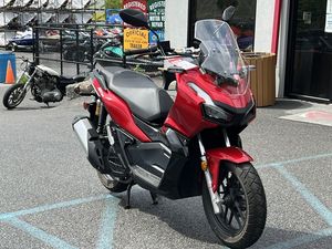 รถมอเตอร์ไซค์ฮอนด้า ADV150 รุ่นมาตรฐาน ปี 2023 มือสองสำหรับขาย พร้อมบริการปรับแต่งตามความต้องการ (ODM) - Product Image 5