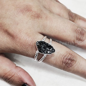 เครื่องประดับหินหยาบแหวนโกเมนธรรมชาติสำหรับผู้หญิงอัญมณีดิบจากพลอยญี่ปุ่นบิดเกลียว2วงเครื่องประดับ925แหวนเงินสเตอร์ลิง - Product Image 2