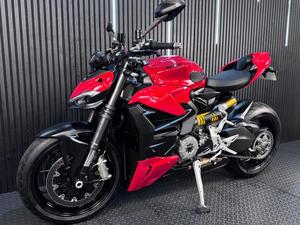 Ducati Streetfighter V2 2020 a 2025: Motocicletas deportivas usadas de gran apariencia en venta - Product Image 5