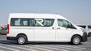 Toyota Hiace GL Tetto Alto 11-20 Posti Diesel Automatico Guida a Sinistra Euro 6 Autobus Urbano - Product Image 2