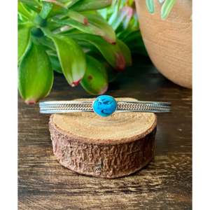 Navajo Handmade Kingman Turquoise Sterling Silver Cuff Bracelet-Cultural Collectible Jewelry - Product Image 5