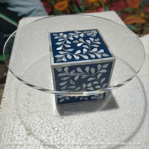 Plateau de présentation de gâteaux en nacre royale et acrylique, support à dessert personnalisé fait à la main, Eid Ramadan et grandes célébrations - Product Image 4