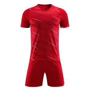 Nouvel arrivage 2022 uniforme de football sur mesure Design bas prix uniforme de football pour jeunes - Product Image 1