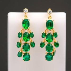 Boucles d'oreilles pendantes de luxe plaquées or 18 carats boucles d'oreilles pendantes en pierre verte à la mode en argent sterling zircon cubique pour les femmes - Product Image 2