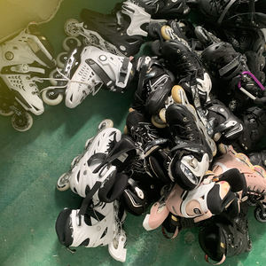 Chaussures de Skate d'<span class=keywords><strong>Occasion</strong></span> en Gros, Vente en Vrac de Chaussures de Patinage Usagées de Haute Qualité pour Hommes Adultes - Product Image 4