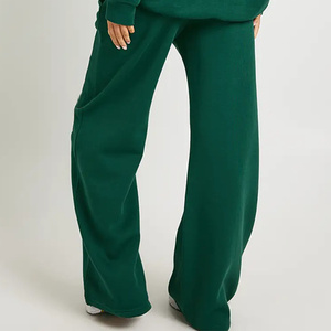 Nuevo Conjunto Deportivo Corto Verde con Logotipo Personalizado, Sudadera con Capucha y Pantalones Deportivos para Mujer, Transpirable, Estilo Urbano, para Correr al Aire Libre - Product Image 4
