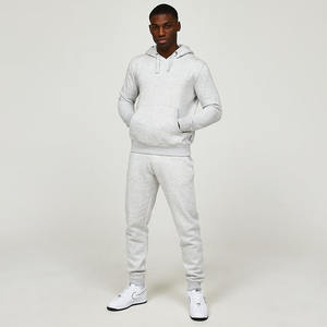 Ensemble de vêtements de sport de course d'hiver pour hommes écologiques Fitness Gym Survêtement à capuche pour l'entraînement en vente - Product Image 1