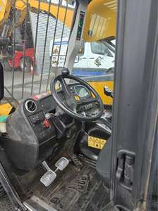 Manipulador Telescópico JCB 525-60 de 2015, U4972, Usado, con Componentes Principales para Granjas, Incluyendo Caja de Cambios, Bomba, Motor, Cojinete - Product Image 3