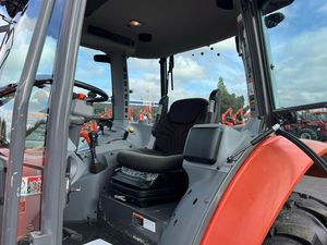 Tractor Kubota M4D-071HDC12 4WD Usado a Precio de Fábrica, Máquina Agrícola Compacta con Motor Potente e Implementos Agrícolas - Product Image 4