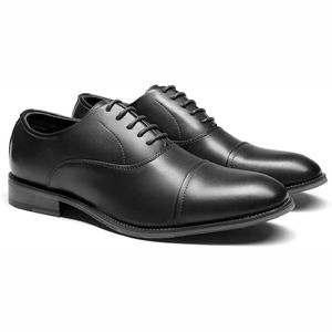 Zapatos de Cuero Negros Unisex de Alta Calidad, Transpirables, de Secado Rápido, con Acabado Premium, Apariencia Formal Atemporal para Oficina - Product Image 5