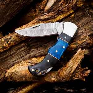 Cuchillos Plegables de Bolsillo Personalizables, Hechos a Mano, con Mango de Madera y Acero de Damasco Forjado, Cuchillos de Acero Personalizados con Funda - Product Image 1