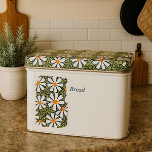 กล่องขนมปังโลหะสีเทาเข้มพร้อมที่จับด้านบนและตัวอักษร "ขนมปัง" เบามีจำหน่ายในราคาขายส่ง - Product Image 2