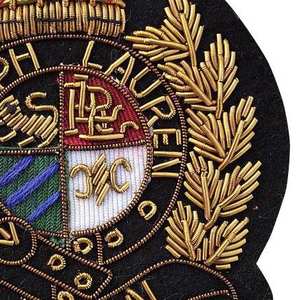 Écusson de blazer de luxe personnalisé brodé à la main en feutre 3D, à coudre, avec crête universitaire tactique en fil doré, fabrication OEM, de premier ordre - Product Image 5