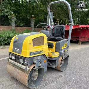 Rodillo Compactador Usado Dynapac CC900, 1.6 Toneladas de Peso Operativo, Compactador Vibratorio de Doble Tambor, Marca Sueca Original, Compactador Pequeño - Product Image 2
