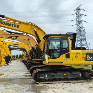 Excellent Performance Japan Komatsu PC200-8 20-Tons Crawler Excavator for Sale Used Cheap Price Including Motor Gear Bearing - Product Image 1