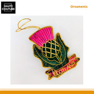 Ornement suspendu festif fait main, brodé à la main, 9 cm de long - Tulipe écossaise avec options personnalisées au prix le plus bas du marché - Product Image 4