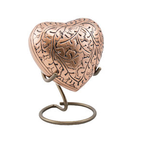 โกศทองเหลืองพร้อมกล่องกำมะหยี่ของที่ระลึกงานแกะสลักรูปหัวใจทำจากทองเหลืองโลหะสำหรับงานศพเด็ก - Product Image 4