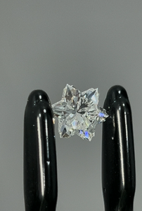 Aniva 2.32ct IGI Certified E VV2 Star Design Lab Creado Diamante suelto indio para la fabricación de joyas - Product Image 3