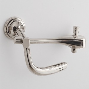 Elegante soporte de papel higiénico montado en la pared de tono plateado con superficie martillada Artesanía perfecta para interiores decorativos - Product Image 4