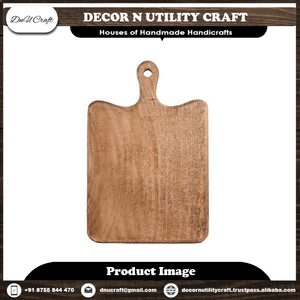 Tabla de cortar de madera rectangular con diseño antideslizante a rayas para uso en la cocina - Product Image 5