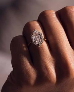 Elegancia Vintage oro rosa hexágono Moissanite Halo anillo corte esmeralda joyería de moda para boda compromiso fiesta aniversario - Product Image 4