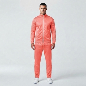 Conjunto Deportivo Cortavientos Personalizado para Hombre, Chaqueta Ligera con Cierre Completo y Pantalones Deportivos a Juego - Product Image 4