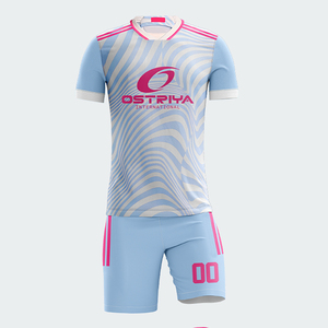 Ensemble d'uniformes de football imprimés confortables, respirants et anti-humidité, haute qualité, manches courtes, séchage rapide, nom d'équipe personnalisé sur le devant - Product Image 4