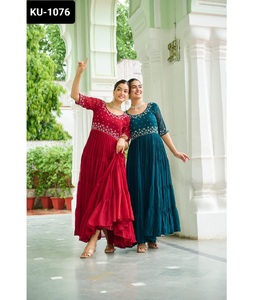 Collection de robes de fantaisie indiennes traditionnelles avec broderie de perles pour mariage et festival Salwar Kameez Suit - Product Image 1