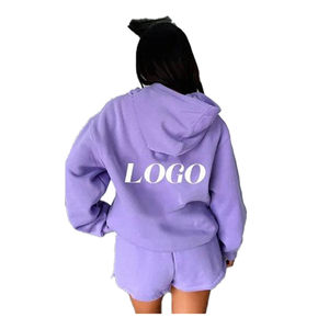 Ensemble de vêtements pour femmes à la mode personnalisés-Été à motif solide 100% coton Short à capuche à épaules tombantes Ensemble court décontracté avec logo - Product Image 3