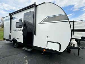 Caravana Mini Ligera Plegable e Impermeable Heartlands Prowler 4x4 2024 2025 con Suspensión Independiente, para 5 Personas - Product Image 2