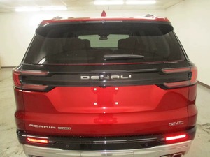 GMC Acadia Denali AWD 2024 Certificado, Usado en Buen Estado, Motor Turbo Rojo, Caja de Cambios Automática, Asientos de Cuero, Cámara Trasera, ACC - Product Image 5