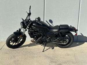 Nouvelles motos Cruiser Eliminators 2025 – Toutes disponibles en magasin - Product Image 2